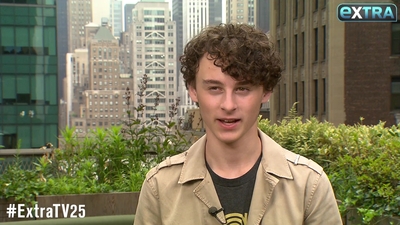 2019-08-07_-_extratv_-_It_Chapter_Two_Interview_mp43473.jpg