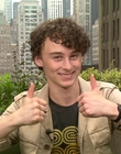 2019-08-07_-_extratv_-_It_Chapter_Two_Interview_mp43875.jpg