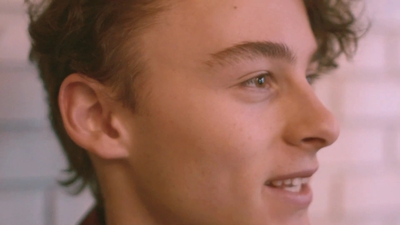 2020-02-25_-_The_Italian_Reve_-_Wyatt_Oleff_-_A_Short_Talk_mp46431.jpg
