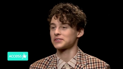 2020-02-27_-_Access_Hollywood_-_I_Am_Not_OK_With_This_Interview_mp46700.jpg
