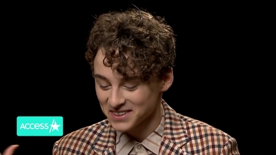 2020-02-27_-_Access_Hollywood_-_I_Am_Not_OK_With_This_Interview_mp46783.jpg