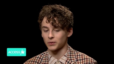 2020-02-27_-_Access_Hollywood_-_I_Am_Not_OK_With_This_Interview_mp46916.jpg