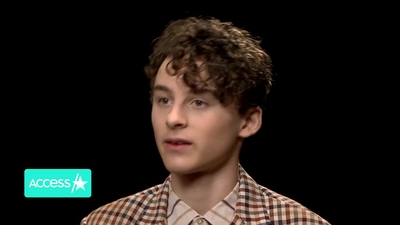 2020-02-27_-_Access_Hollywood_-_I_Am_Not_OK_With_This_Interview_mp46920.jpg