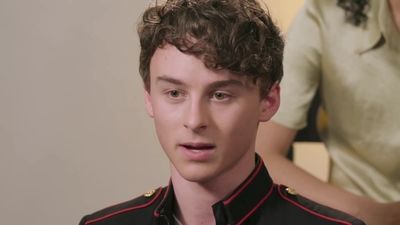 2020-02-28_-_Variety_-_I_Am_Not_Okay_With_This_Interview_mp48595.jpg
