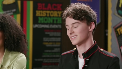 2020-02-29_-_MTV_News_-_I_Am_Not_Okay_With_This_Interview_mp48739.jpg