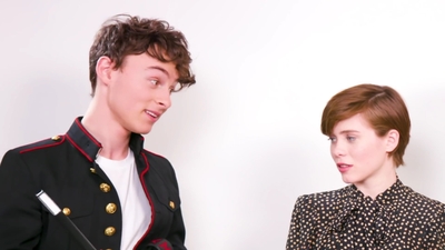 2020-03-27_-_Refinery29_-_I_Am_Not_Okay_With_This_Interview_mp412063.jpg