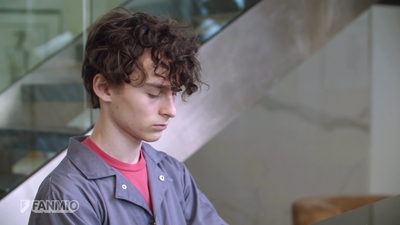 2021-02-07_-_Meet_Wyatt_Oleff_on_Fanmio_mp412789.jpg