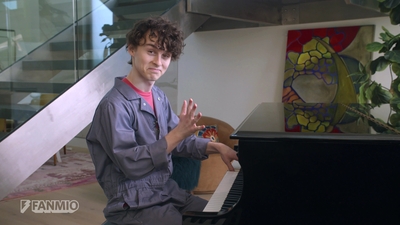 2021-02-07_-_Meet_Wyatt_Oleff_on_Fanmio_mp412792.jpg