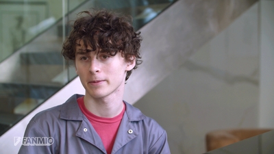 2021-02-07_-_Meet_Wyatt_Oleff_on_Fanmio_mp412795.jpg
