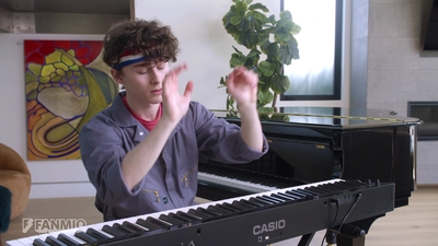 2021-02-07_-_Meet_Wyatt_Oleff_on_Fanmio_mp412797.jpg