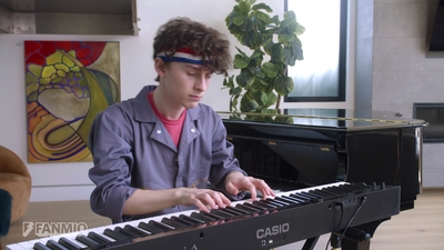 2021-02-07_-_Meet_Wyatt_Oleff_on_Fanmio_mp412798.jpg