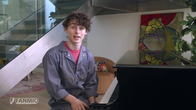 2021-02-07_-_Meet_Wyatt_Oleff_on_Fanmio_mp412814.jpg