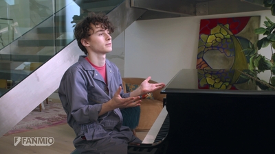 2021-02-07_-_Meet_Wyatt_Oleff_on_Fanmio_mp412828.jpg