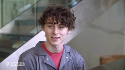 2021-02-07_-_Meet_Wyatt_Oleff_on_Fanmio_mp412844.jpg