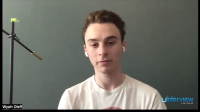 2022-06-14_-_uInterview_-_The_Year_Between_Interview_mp45223.jpg