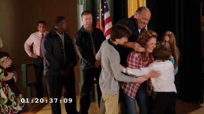 Middle_Age_Rage_-_Unaired_ABC_Pilot_2013_mp41291.jpg