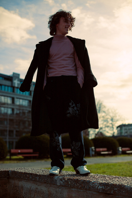 03.jpg